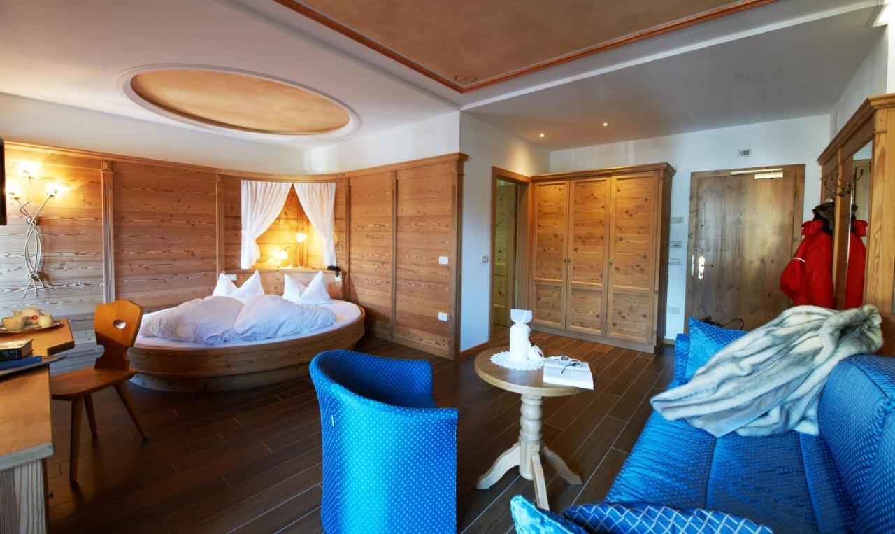 Cavallino Lovely Hotel Andalo Esterno foto